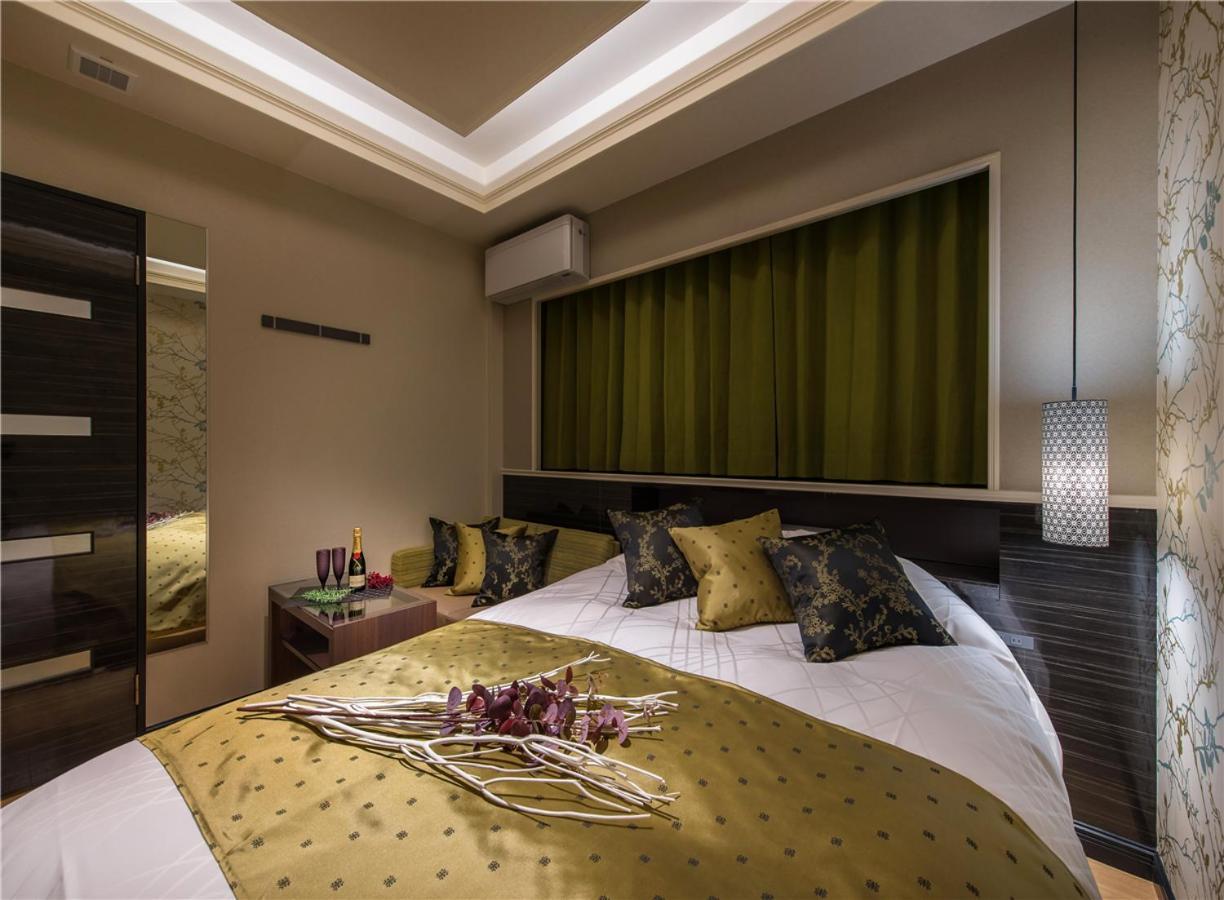 Hotel Zen Sennichimae (Adults Only) Osaka Zewnętrze zdjęcie